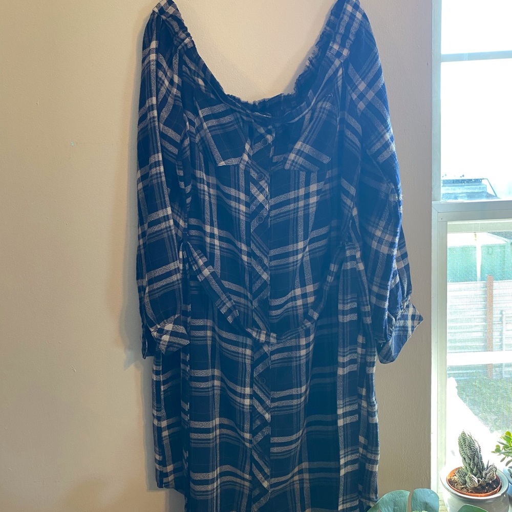 Off shoulder plaid dress